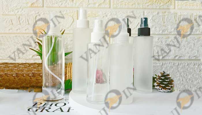 What is the use of mist spray bottle?