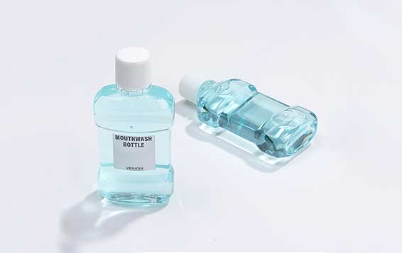 Wholesale 250ml clear mini plastic liquor bottles with caps