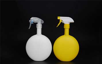 Luxury 500ml long neck round flat plastic disinfectant spray bottles in bulk