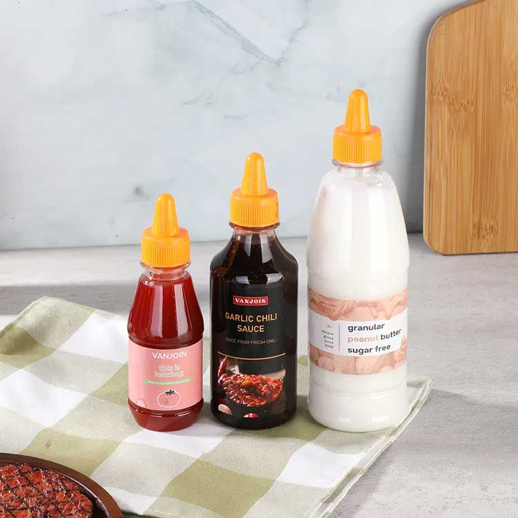 Leak proof bpa-free plastic sauce squeeze bottles 4/8/16oz squirt empty bottles with twist top cap great for ketchup, mustard, syrup, sauces, dressing, oil, arts and crafts