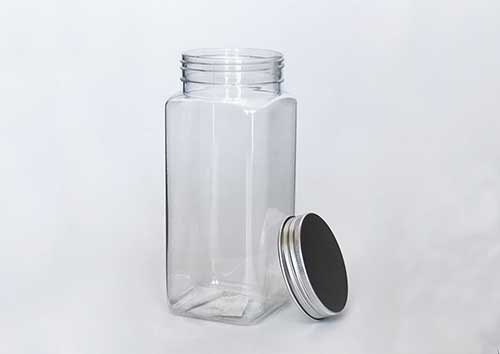 Clear 8oz square plastic food jar with metal lid and gasket for sale